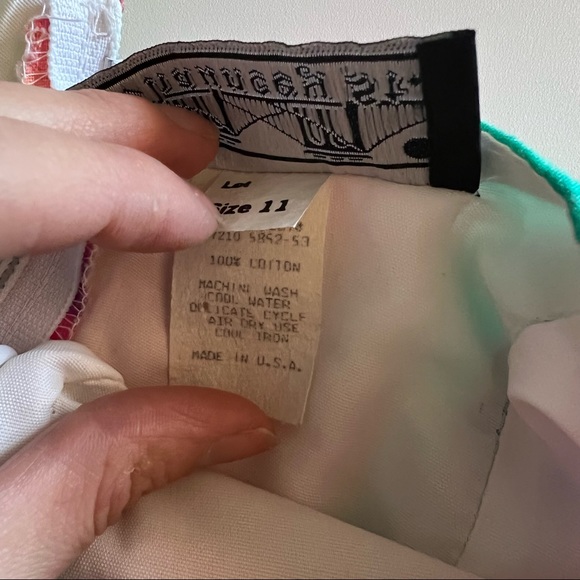 Vintage dress watercolor - Picture 9 of 12